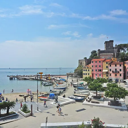 Sguardo Sul Golfo Lerici